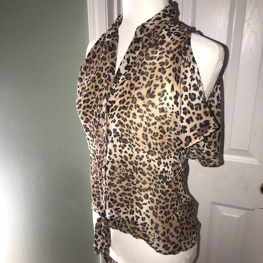 XS Charlotte Russe Cheetah print Button Up